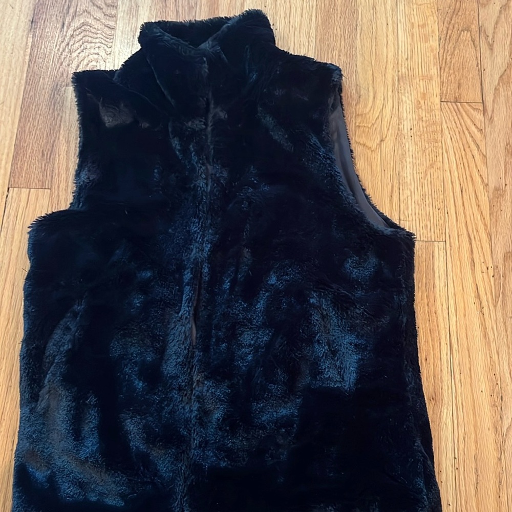 Apt 9 Faux Fur Vest